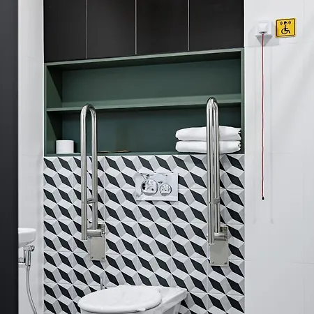Tulip Residences 3*