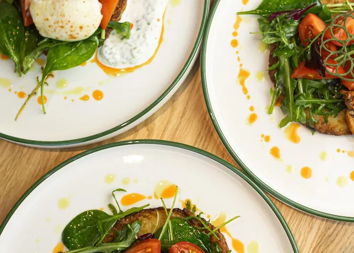 מלון Tulip Residences 3*